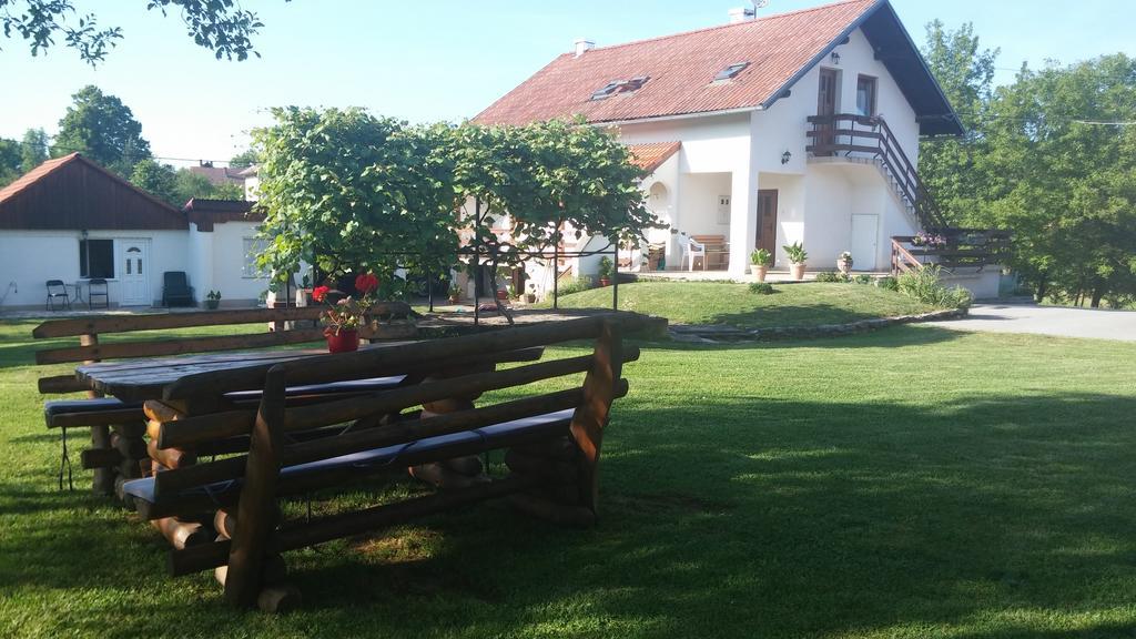 Guest House Family Dukic Rakovica Oda fotoğraf